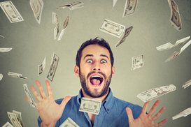 До 29 гривен: экономист рассказал, когда поднимется курс доллара в Украине