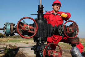 Цены на нефть 20.08.2021: Стоимость топлива растет