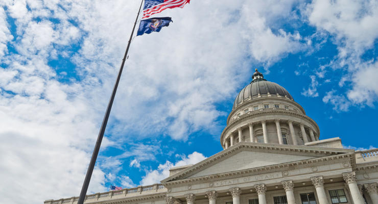 США выделит деньги для Украины  / depositphotos