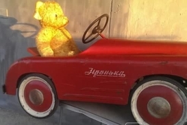 Продать советские игрушки и медали можно за десятки тысяч долларов: что сколько стоит