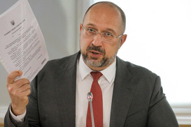 Шмыгаль объяснил, почему ограничения вводят только для невакцинированных