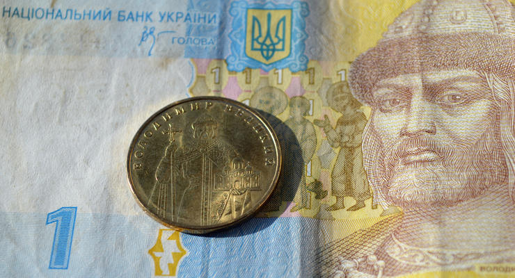 Продать одну гривну в Украине можно за пару тысяч долларов: фото