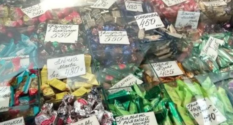 Сеть магазинов в Харькове оштрафовали за сладости из РФ