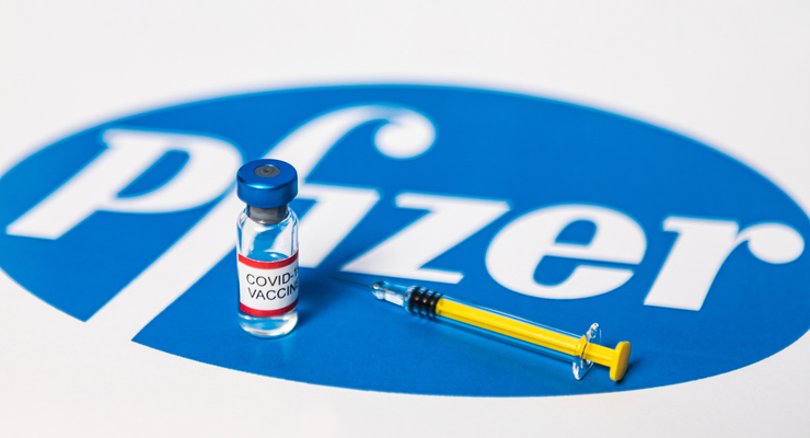 Вакцина от Pfizer / depositphotos.com