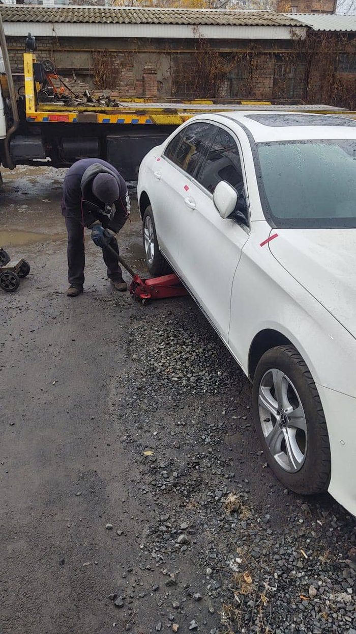 Процесс эвакуации авто