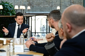 Зеленский очертил "красные линии" для олигархов