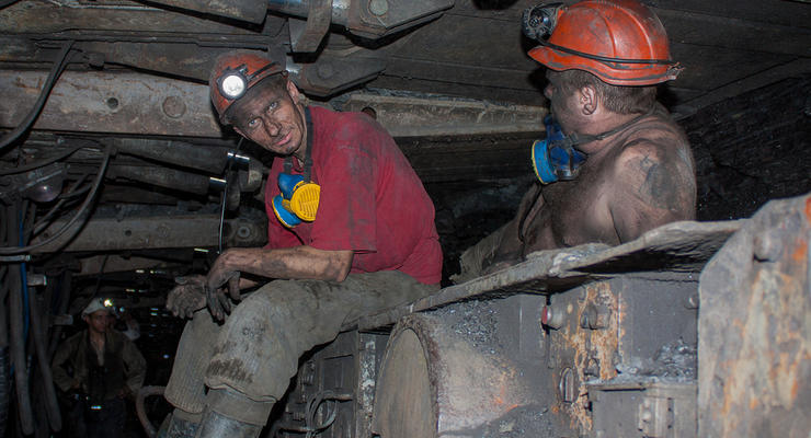 Протесты на шахте "Новодружеская" продолжаются уже 11-й день — причины