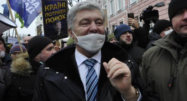 Приговор Порошенко: Прокуроры настаивают на заключении под стражу