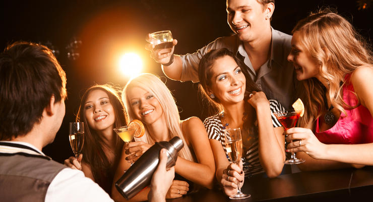 Вино и шампанское дорожает по всему миру: Чего ждать от цен на алкоголь