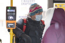 В транспорте Киева можно будет расплачиваться банковской картой - детали