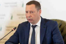 Глава НБУ рассказал, сколько долларов продали для спасения гривны