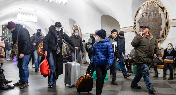 Словакия и Румыния назначают поезда для эвакуации беженцев из Украины