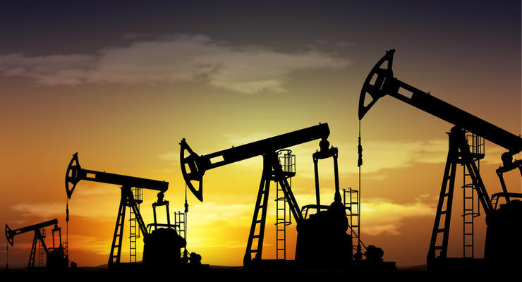 Цены на нефть резко подскочили из-за ужесточения санкций против России