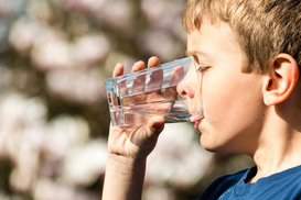 Война в Украине: В Чернигове вводят ограничение при раздаче питьевой воды