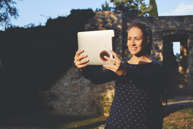 Украина получила 5 тысяч станций Starlink - Bloomberg