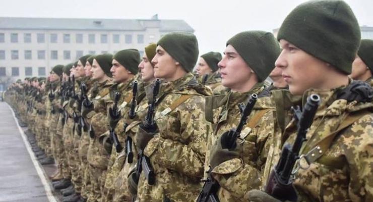Срочная военная служба в Украине: Весенний призыв 2022 года отменен