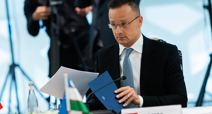 Министр иностранных дел Венгрии Петер Сийярто  / facebook.com/szijjarto.peter.official