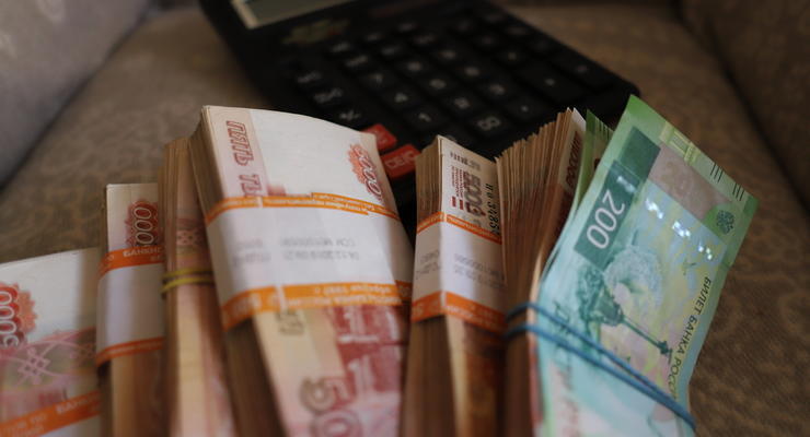Bloomberg назвал рубль самой эффективной валютой мира в этом году