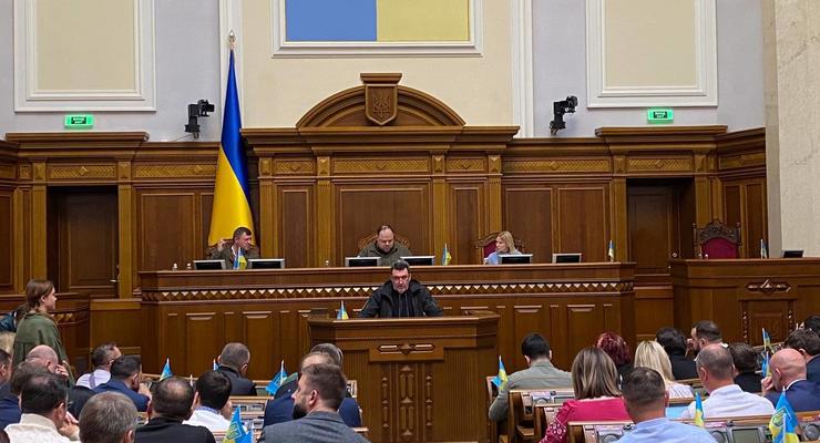 Рада продлила военное положение в Украине до 23 августа