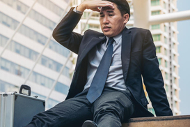 Оплата праці в Україні: На скільки впали зарплати за час повномасштабної війни