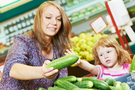 Огірки почали дорожчати: Названо причини зростання цін в Україні