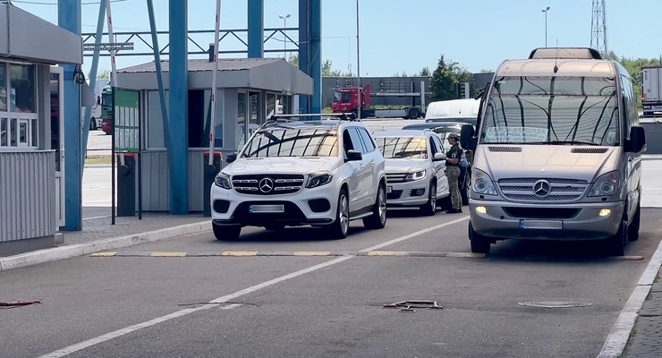 Ситуация в пунктах пропуска на западной границе / facebook.com/zahidnuy.kordon