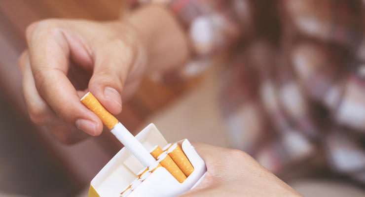 Без Parliament и Marlboro: Табачная компания Philip Morris хочет уйти с рынка РФ