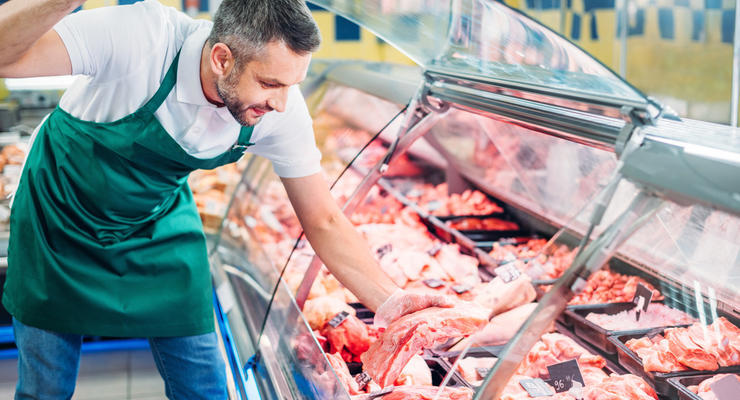 Мясо в Украине существенно подорожало: Как изменились цены на свинину
