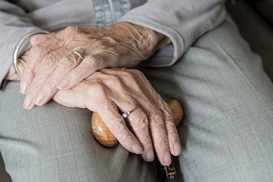 Кто в Украине может выйти на пенсию досрочно: В ПФУ рассказали детали