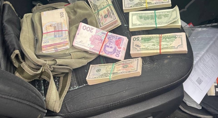 Участникам организованной группы сообщено о подозрении в совершении кражи в особо крупных размерах / gp.gov.ua