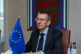 "Вас здесь не ждут": Латвия ограничивает въезд граждан РФ с шенгенскими визами