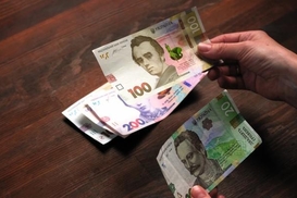 Прийом заявок на виплату допомоги від міжнародних організацій призупинили: Названа причина