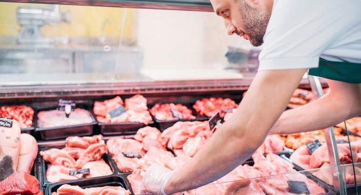 Дешевле не будет: На сколько вырастут цены на свинину в Украине