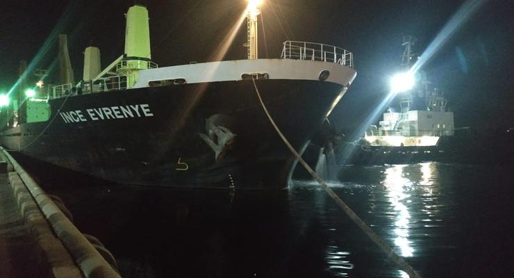 "Зерновая инициатива": Из портов Украины вышли 7 судов с агропродукцией