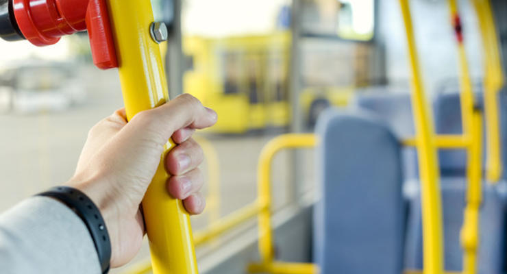 Оплата проезда банковской картой уже доступна на трамвайных маршрутах Киева