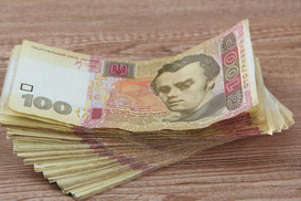 По 100 тыс гривен выплатят 465 украинцам: Кто получит финансовую помощь