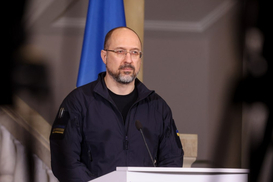 Майже 90% податків і зборів у 2023 році будуть спрямовані на армію та безпеку - Шмигаль