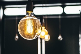 Графики не действуют: В Киеве 17 ноября ввели экстренные отключения электроэнергии