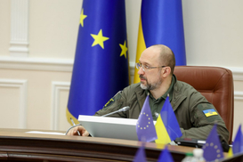 Из-за ракетных ударов РФ: Почти половина энергосистемы Украины выведена из строя