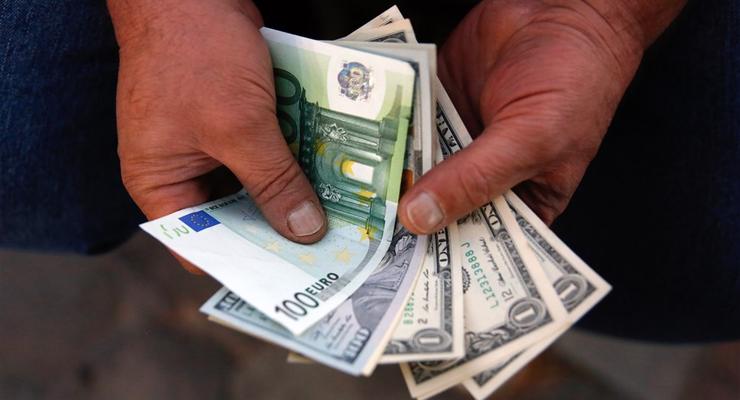 Курс валют на 28.11.2022: Євро впав після зростання