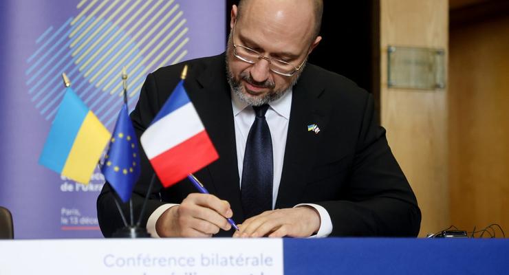 Украина заключила во Франции четыре важные соглашения - Шмыгаль