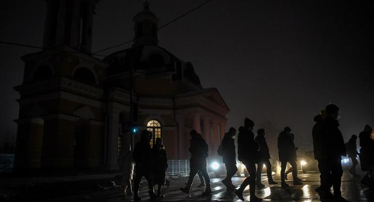 Связь, транспорт и магазины: Как будет жить Киев в случае длительного отсутствия электроснабжения