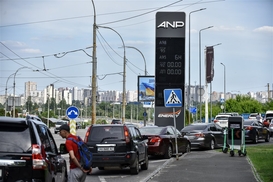 Цены на автогаз начали снижаться: Сколько стоит литр на АЗС