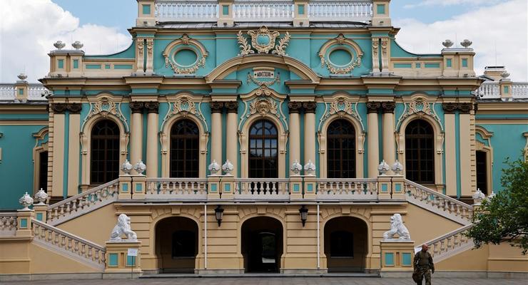Завладение 1,3 млн грн во время реставрации Мариинского дворца: будут судить предпринимателя