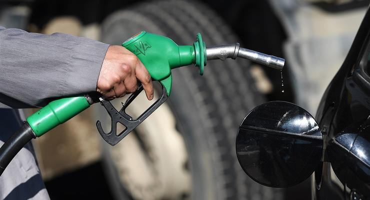 В Украине продолжается снижение цен на топливо: сколько нужно заплатить за бензин и ДТ
