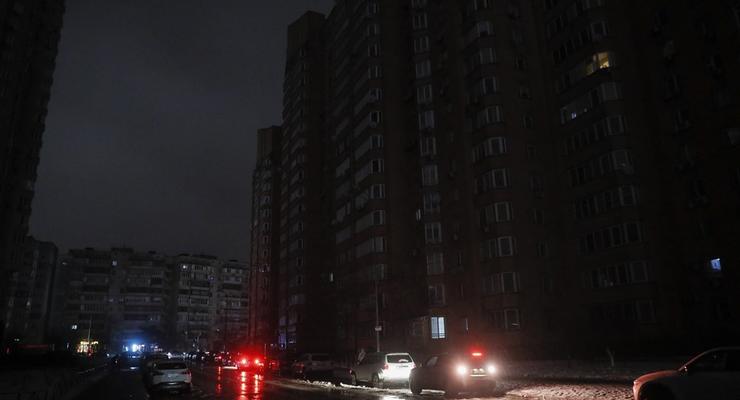 Відключення світла 23 січня: "Укренерго" встановило нові ліміти споживання