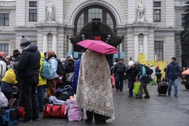 Бесплатная эвакуация: куда обращаться жителям опасных регионов Украины