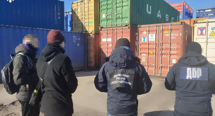 На Одесской таможне нашли 247 скрытых от растаможки контейнеров