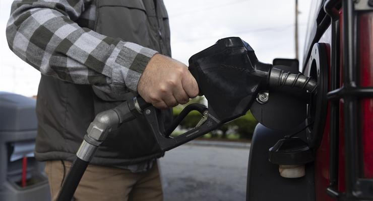 Цены на автогаз уверенно падают: где самое дешевое топливо
