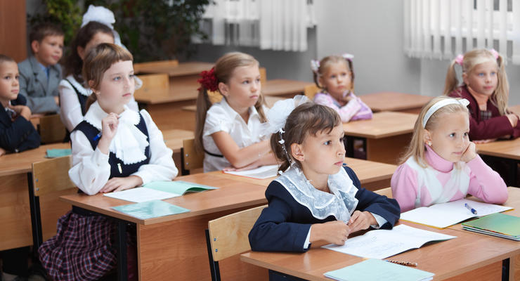 В Украине учеников 4-х и 9-х классов освободили от прохождения ГИА в 2023 году